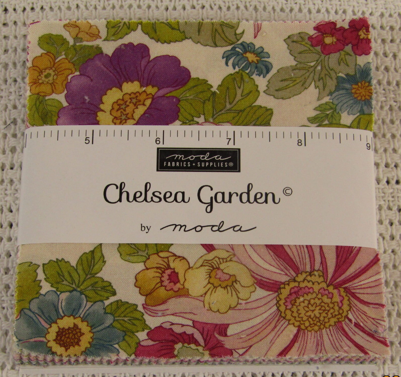 Chelsea Garden - Charm Pack