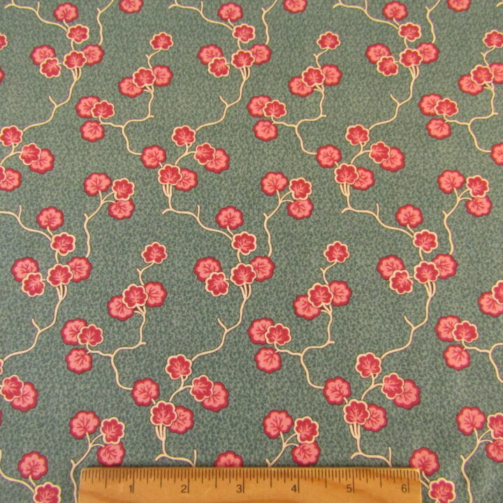 Annes English Scrapbox - Climbing Vine Myrtle