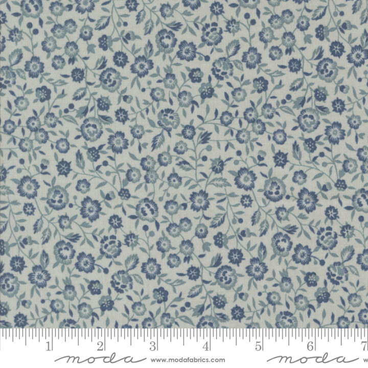 Sacre Bleu - Ciel Blue Renoncule